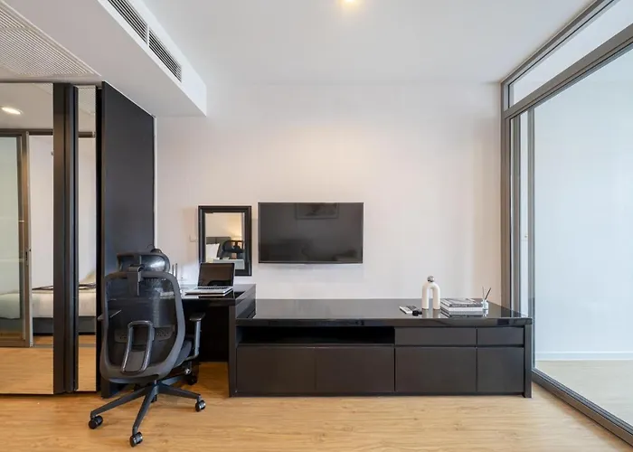 500m To Mrt L Large 52 Sqm L View 公寓